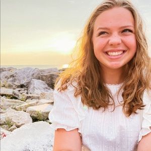 Meet your Posher, Katie